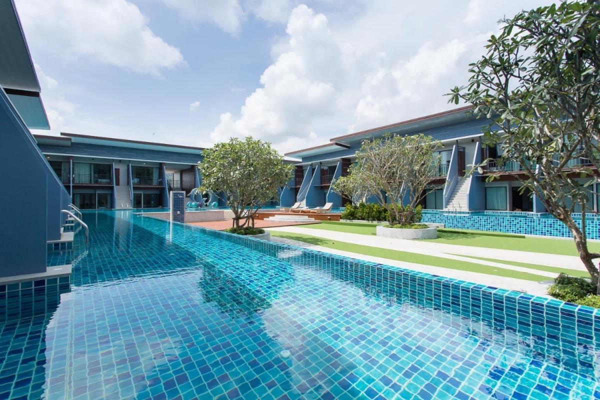 The Phu Beach Hotel - Sha Plus Ao Nang Екстериор снимка